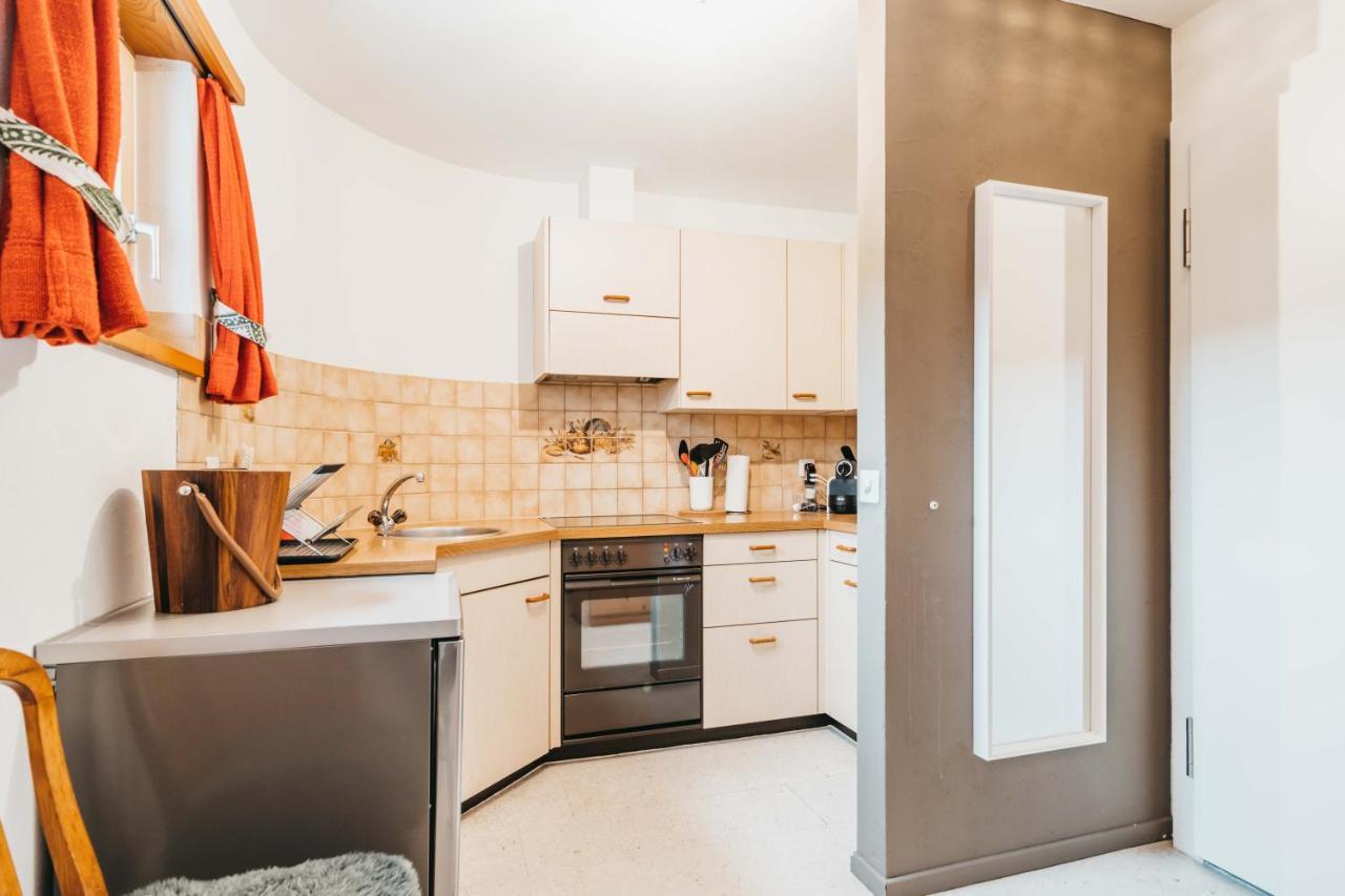 Charming 4 Bed Flat In Flims 아파트 외부 사진