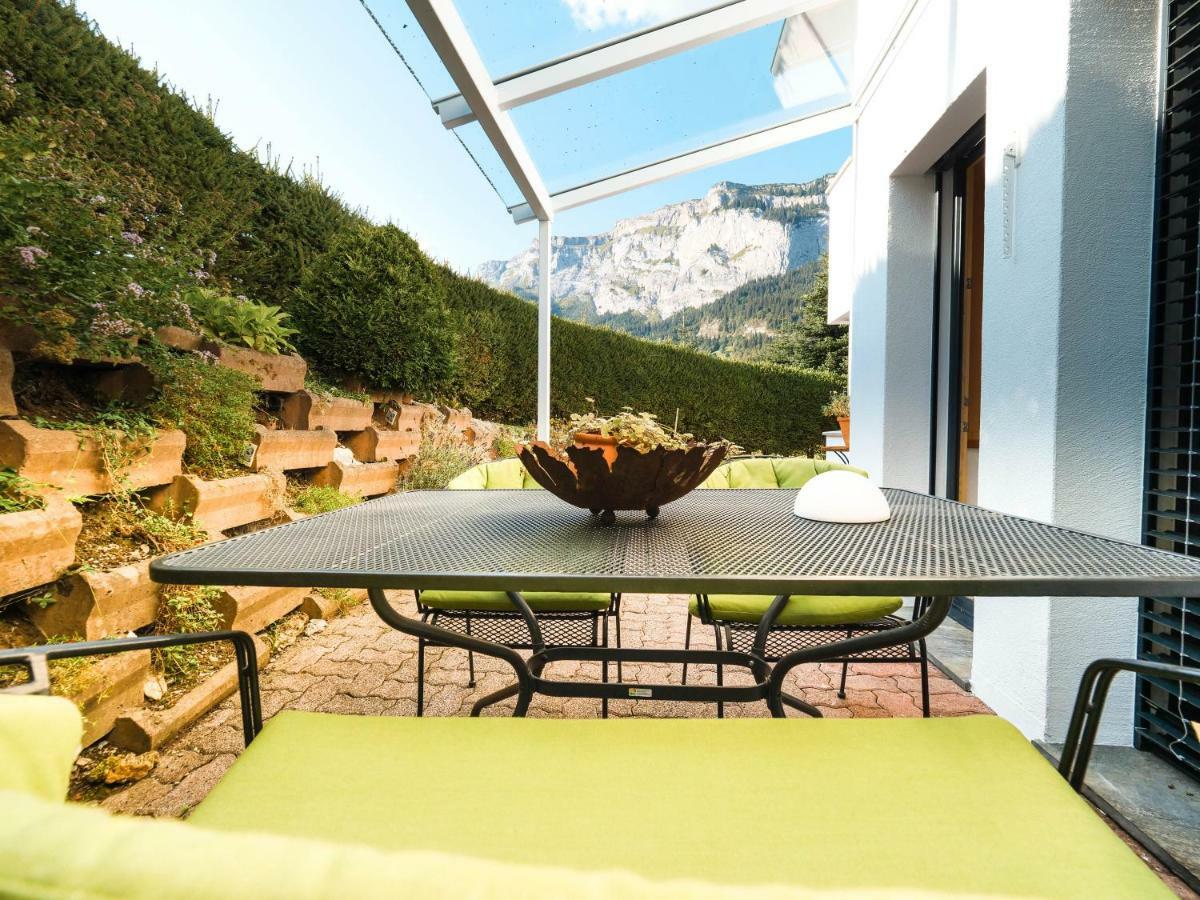 Charming 4 Bed Flat In Flims 아파트 외부 사진